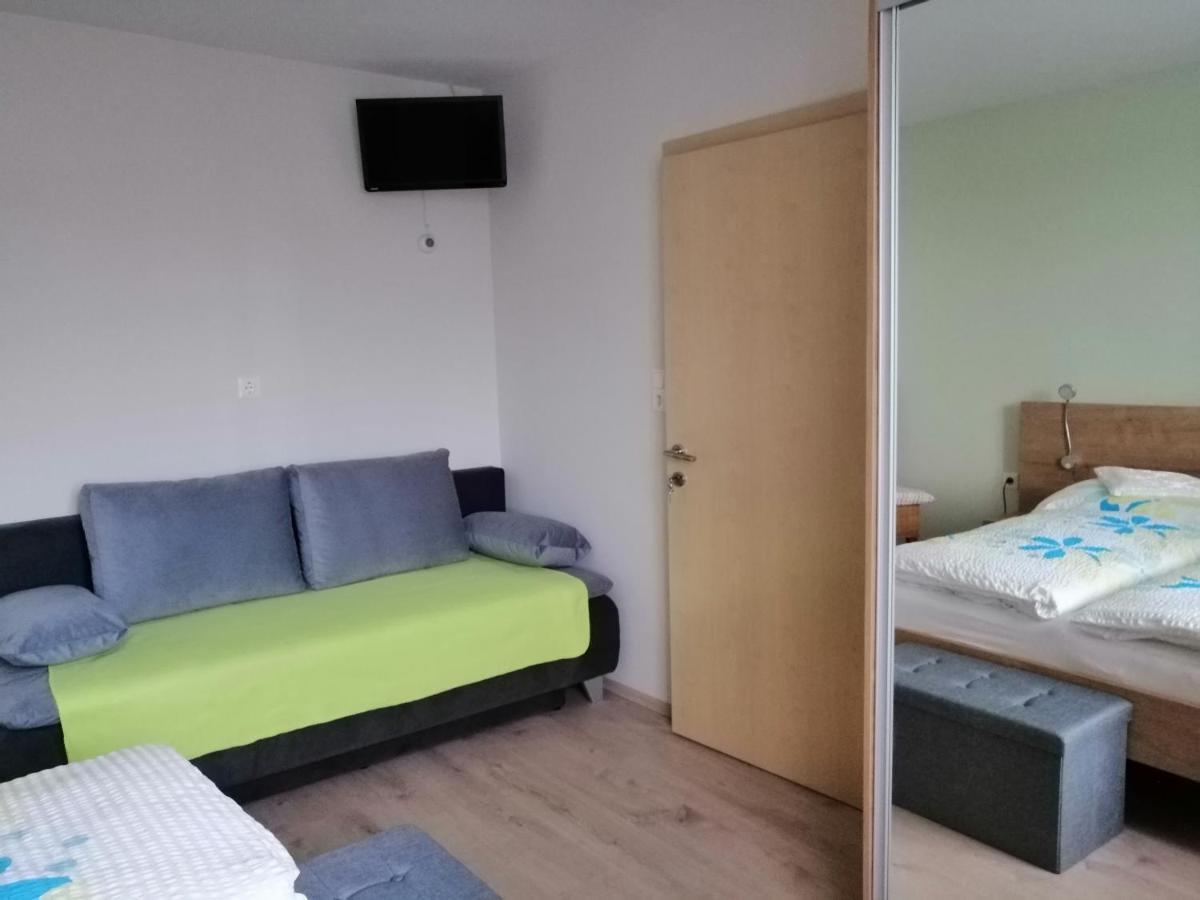 Campingblick-Gaestehaus-Ferienwohnungen Podersdorf am See Εξωτερικό φωτογραφία